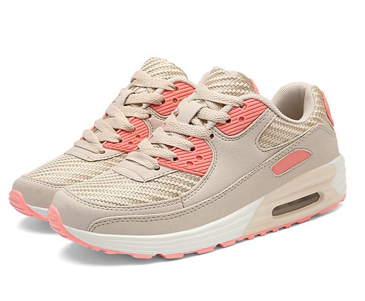 Détail talon 3,5 cm et semelle souple des chaussures femme