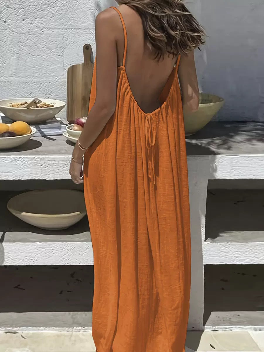 Robe longue plissée femme coloris clair vue de face